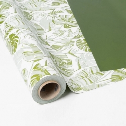 Bobina de celofán opaco impreso doble cara con hojas tropicales y en tono verde 70 cms x 50 m